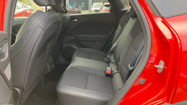 Renault Symbioz 1.6 E-Tech FHEV 145 Iconic Esprit Alpine 5dr Auto Hybrid Estate